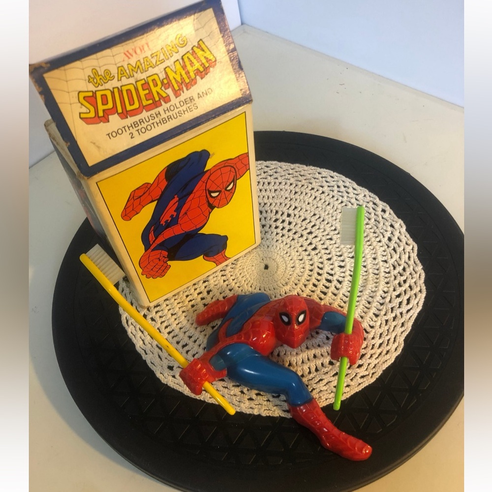 Vintage 1979 Avon Marvel Comics Spider-Man Toothbrush Holder